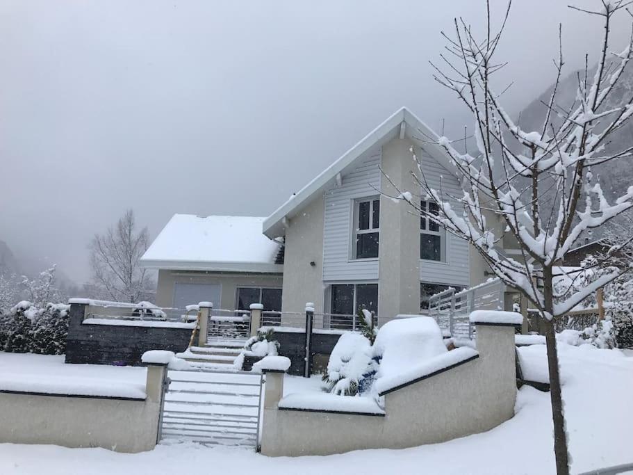 Le Fsi .Confort*Wifi*Parking*Ski - Cure Thermale-Les Lodges De Sandrine La Léchère المظهر الخارجي الصورة